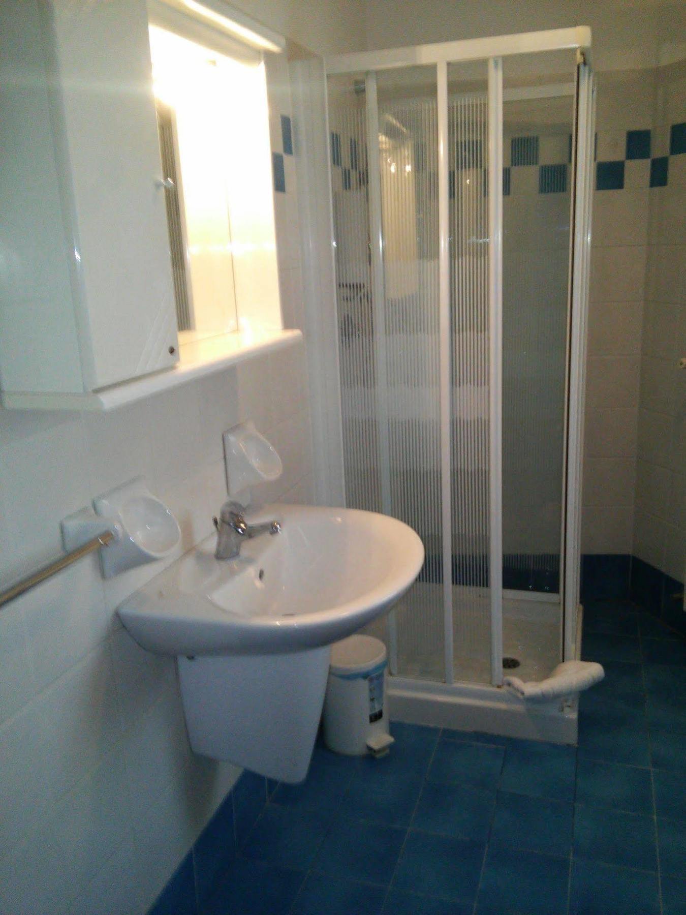 Residence Vivere Astra Trieste Ngoại thất bức ảnh